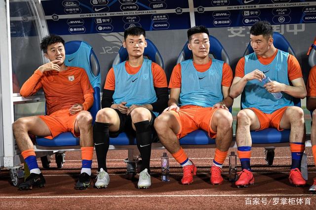 穆斯卡特：吾米提江仍需时间恢复，球队备战积极